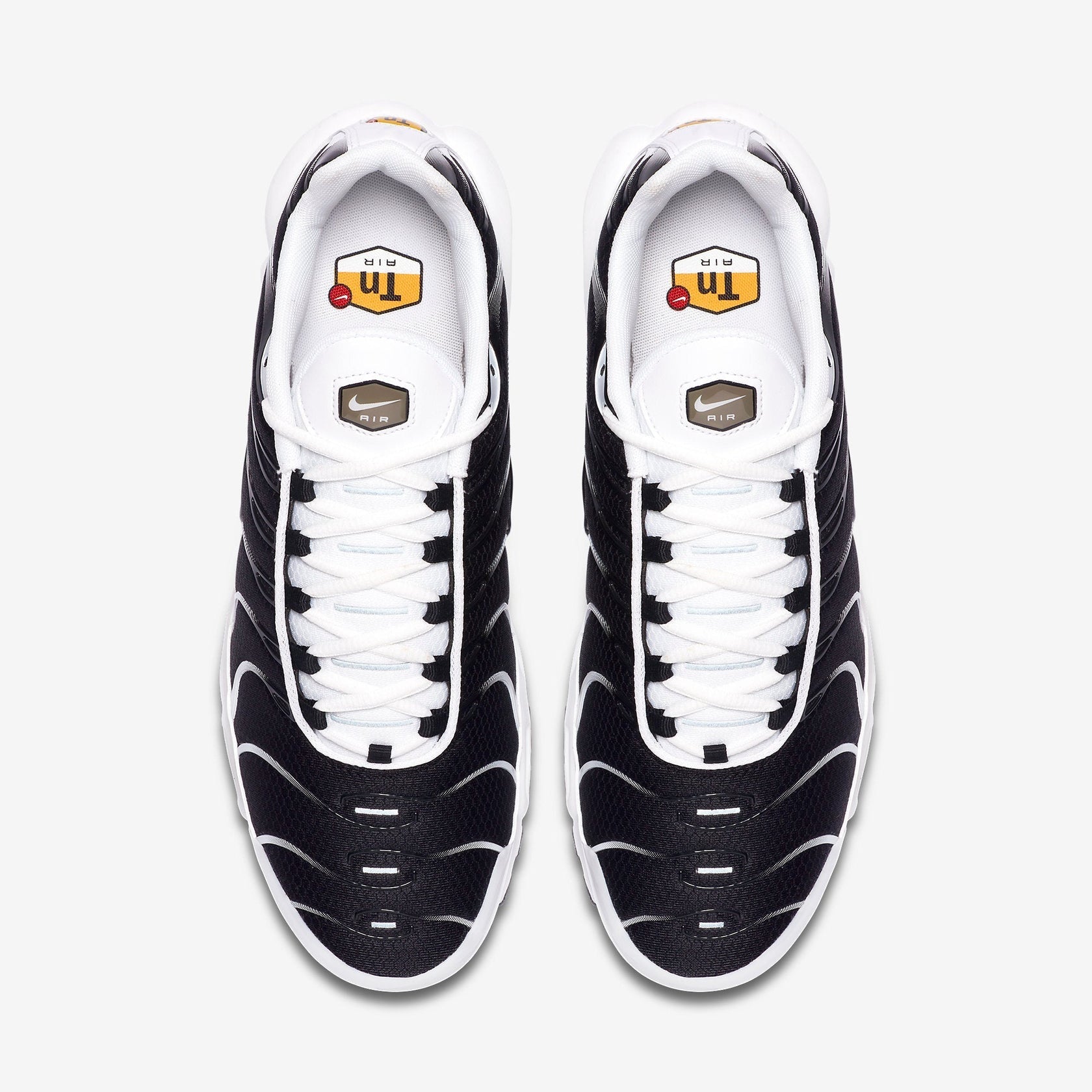Nike Air Max Plus "Black / White"