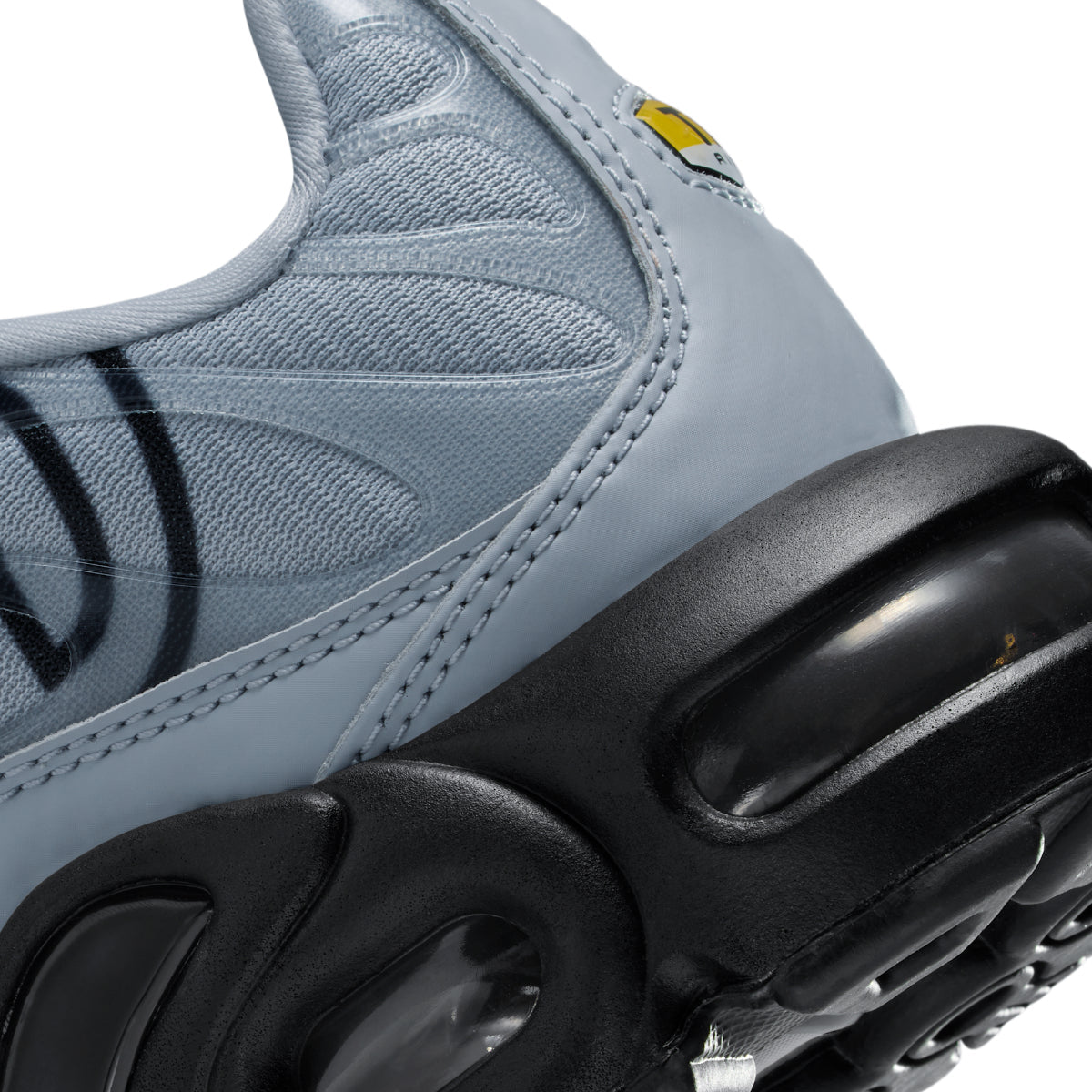 Nike Air Max Plus "Tuned" Silver