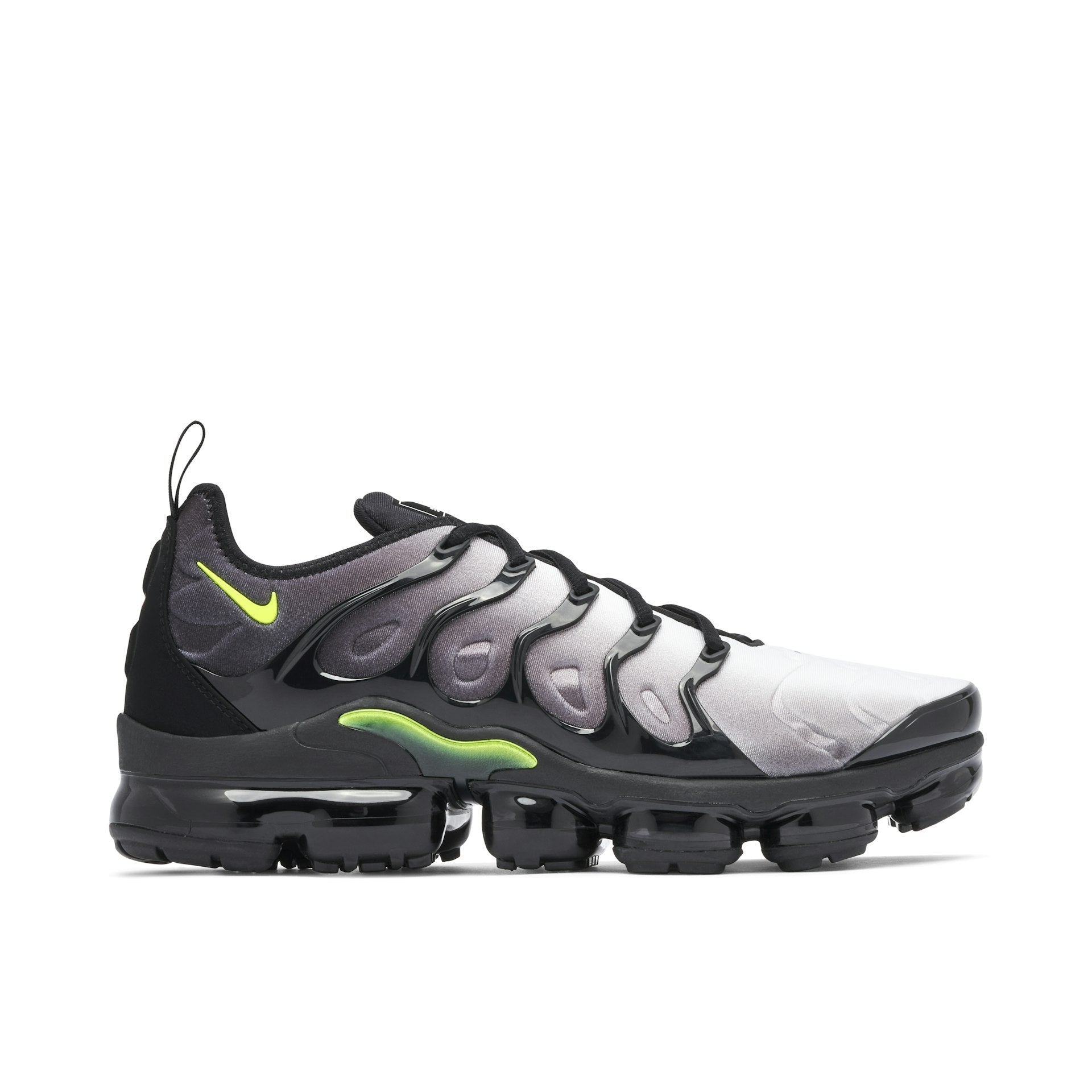 Nike Air VaporMax Plus
"Black Volt"